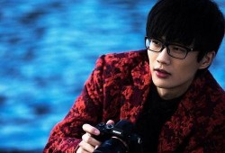 娱乐圈歌手爆料是谁呀,揭秘神秘人物身份大揭秘